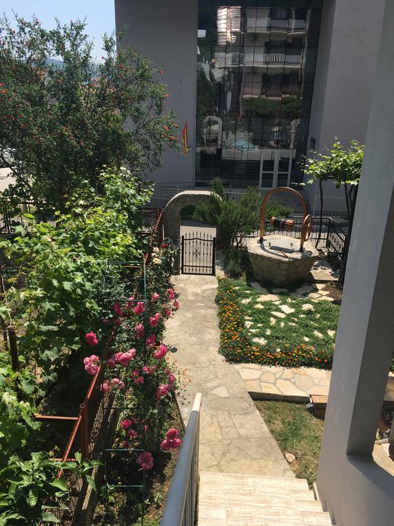 Apartments Milena Tivat Exterior foto